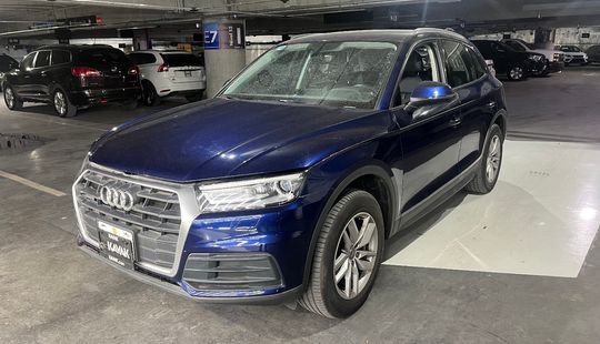 Audi • Q5