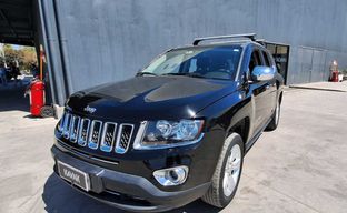 Jeep • Compass