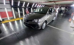 Toyota • Etios