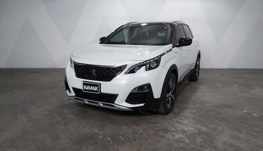 Peugeot • 3008