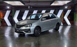 Toyota • Etios