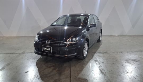 Volkswagen • Vento