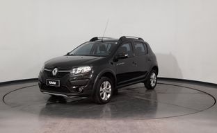 Renault • Sandero Stepway