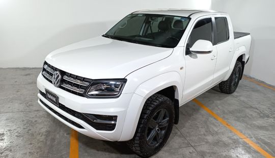 Volkswagen • Amarok