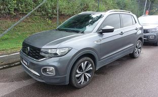 Volkswagen • T-Cross