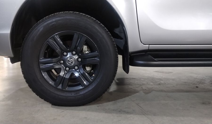 Toyota Hilux 2.7 SR DOBLE CABINA Pickup 2021