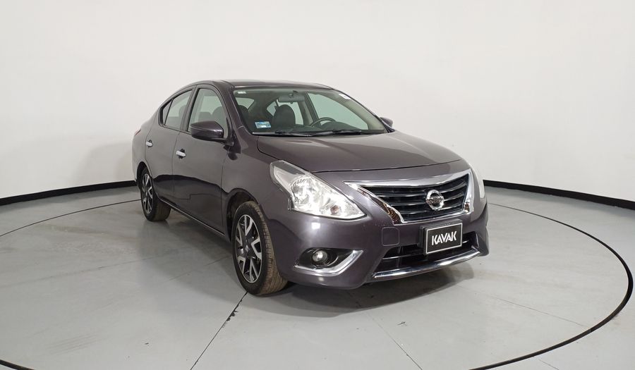 Nissan Versa 1.6 EXCLUSIVE AUTO Sedan 2018