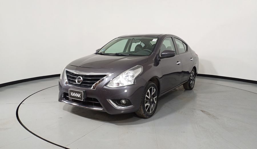 Nissan Versa 1.6 EXCLUSIVE AUTO Sedan 2018