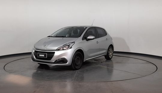 Peugeot • 208