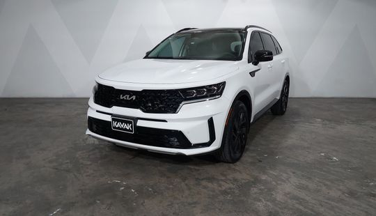 Kia • Sorento