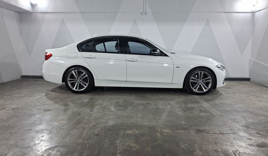 Bmw Serie 3 2.0 330IA SPORT LINE AUTO Sedan 2017