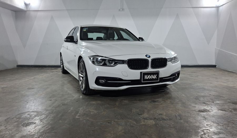 Bmw Serie 3 2.0 330IA SPORT LINE AUTO Sedan 2017