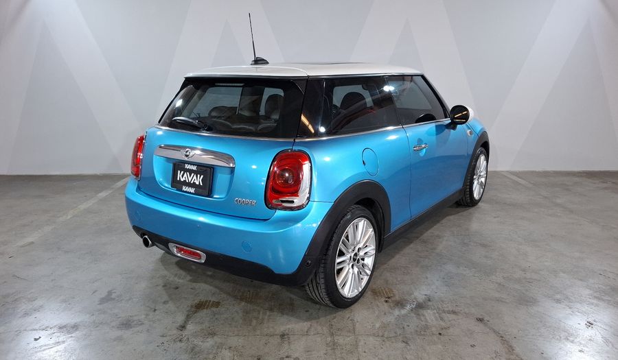 Mini Cooper 1.5 COOPER PEPPER AT Hatchback 2017