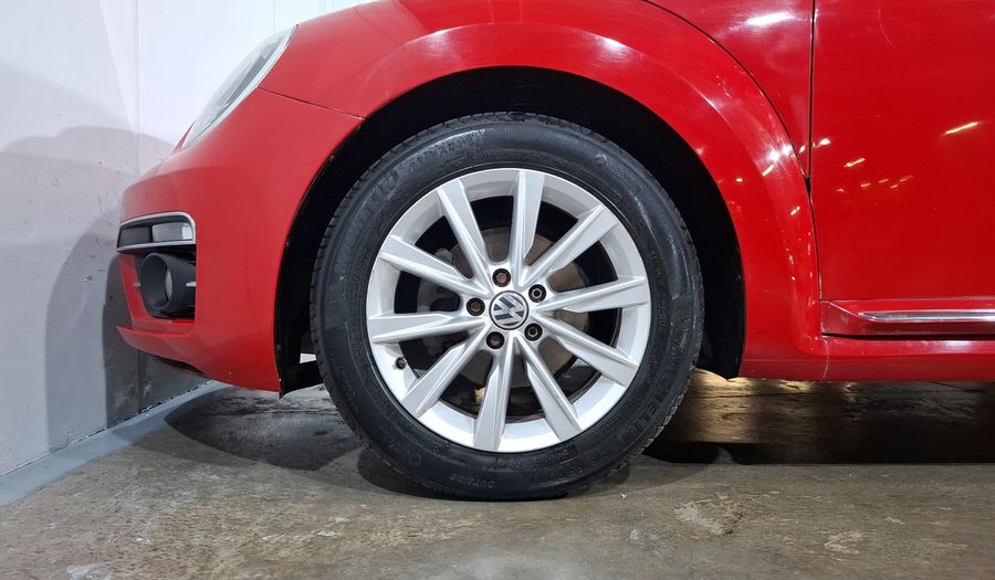 Volkswagen Beetle 2.5 SPORT TIPTRONIC Hatchback 2017