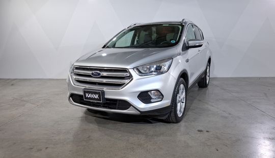 Ford • Escape