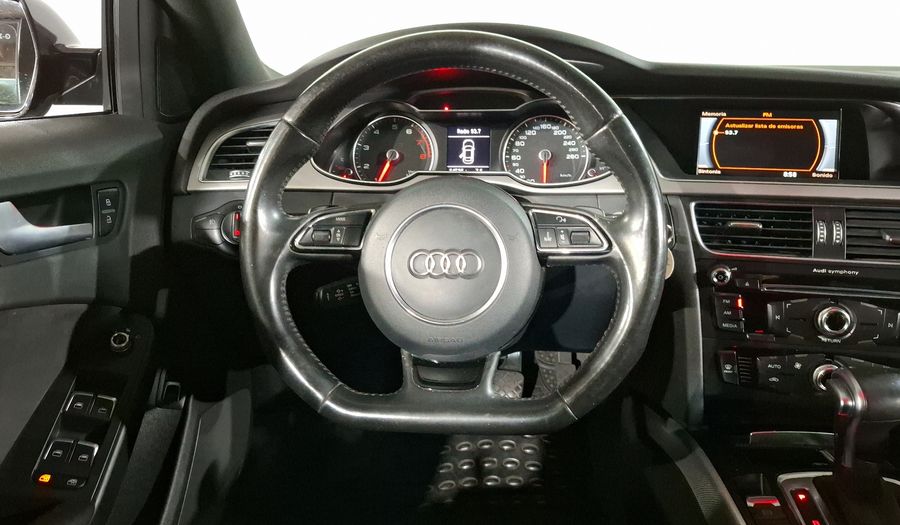 Audi A4 1.8 TFSI SPORT LMT EDITION MULTITRONIC Sedan 2015