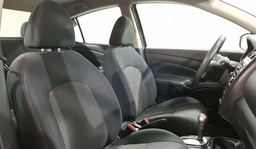 Nissan Versa 1.6 SENSE TA AC Sedan 2016