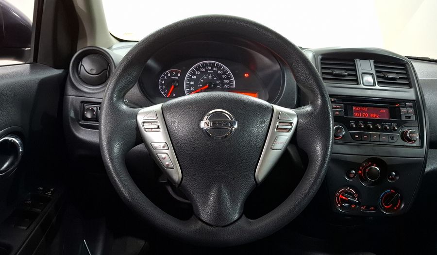 Nissan Versa 1.6 SENSE TA AC Sedan 2016