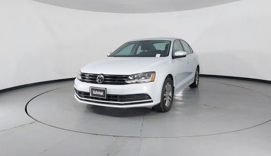 Volkswagen • Jetta