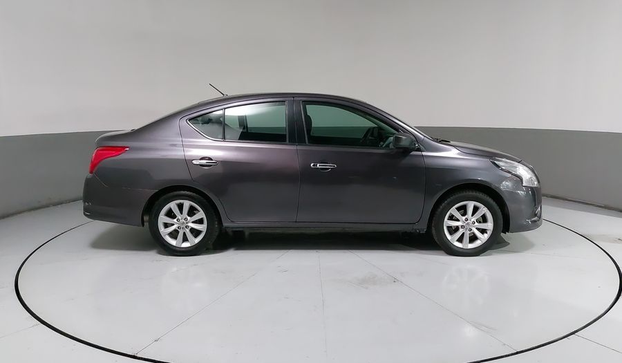 Nissan Versa 1.6 ADVANCE TA AC Sedan 2016