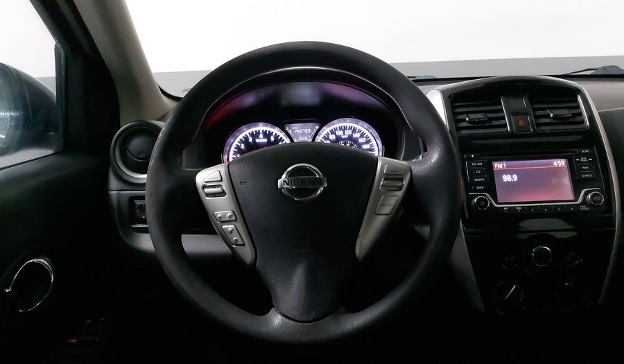 Nissan Versa 1.6 ADVANCE TA AC Sedan 2016