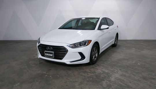 Hyundai • Elantra