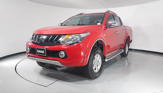 Mitsubishi • L200