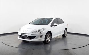 Peugeot • 408