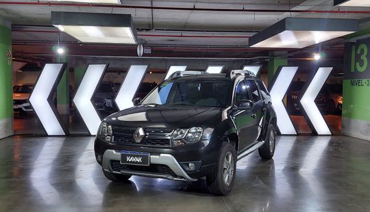 Renault • Duster