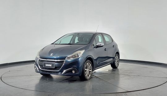 Peugeot • 208