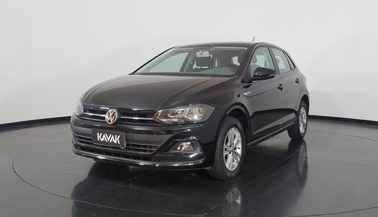 Volkswagen • Polo