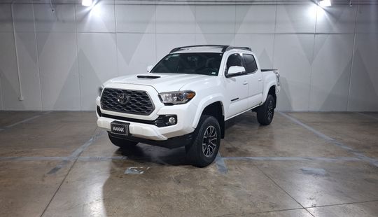 Toyota • Tacoma