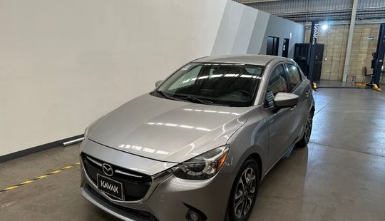 Mazda • Mazda 2