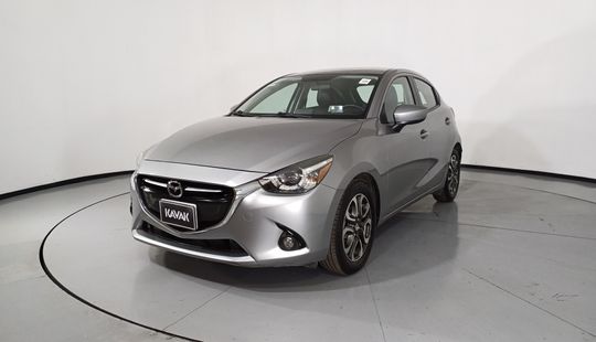 Mazda • Mazda 2