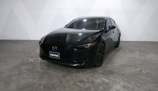 Mazda • Mazda 3