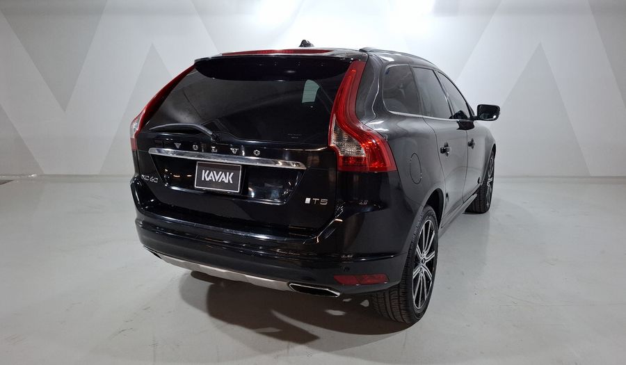 Volvo Xc60 2.0 INSPIRATION T5 AT Suv 2016