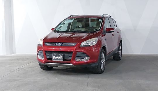 Ford • Escape