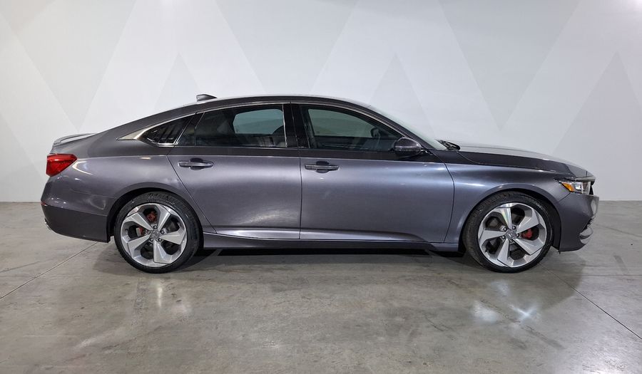 Honda Accord 2.0 TOURING AUTO Sedan 2019