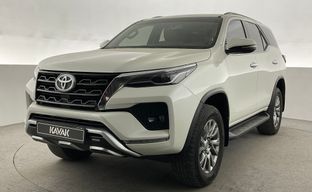 Toyota • Fortuner