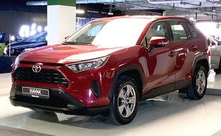 Toyota • RAV4