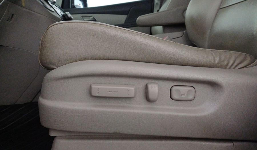 Honda Odyssey 3.5 TOURING AT Minivan 2011