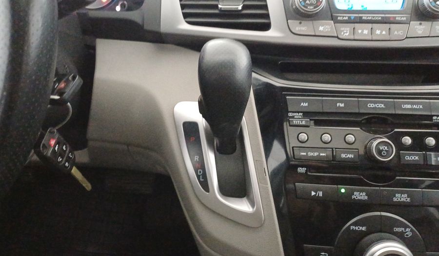 Honda Odyssey 3.5 TOURING AT Minivan 2011