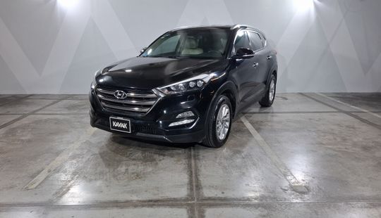 Hyundai • Tucson