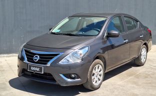 Nissan • Versa