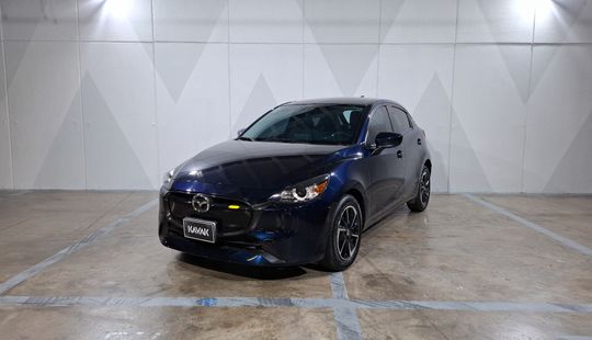 Mazda • Mazda 2