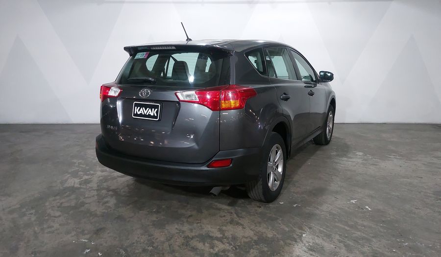 Toyota Rav4 2.5 LE AT Suv 2015