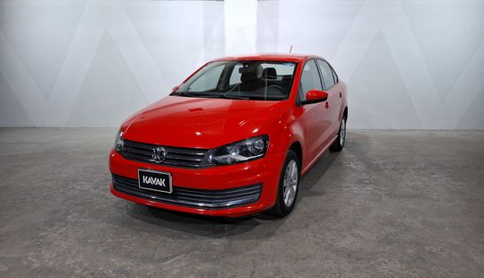 Volkswagen • Vento