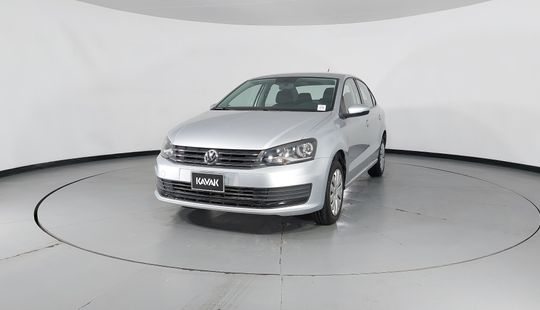 Volkswagen • Vento