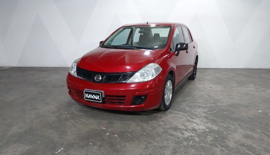 Nissan • Tiida