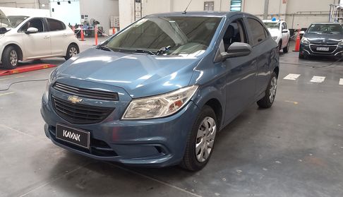 Chevrolet Onix 1.4 LT Hatchback 2015